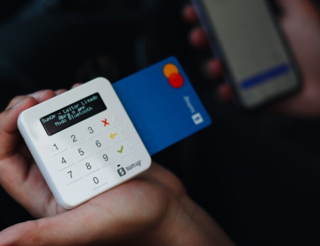 Är det Svårt att få Kreditkort? Förklarat!